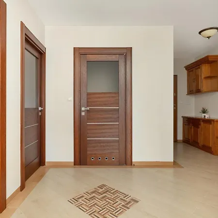 Apartamento Przytulny Z Klimatyzacja I Parkingiem By Renters *