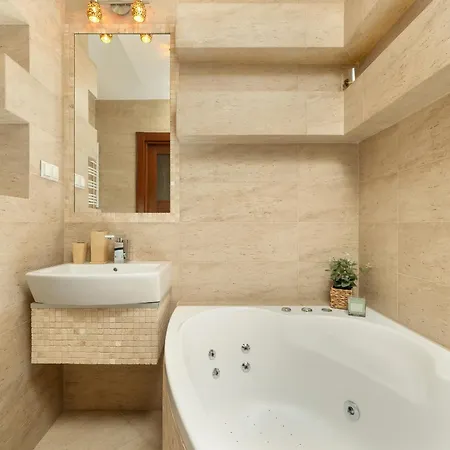 Apartament Przytulny Apartament z Klimatyzacją by Noclegi Renters *