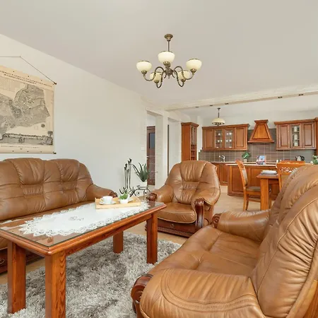 Apartament Przytulny Apartament z Klimatyzacją by Noclegi Renters *